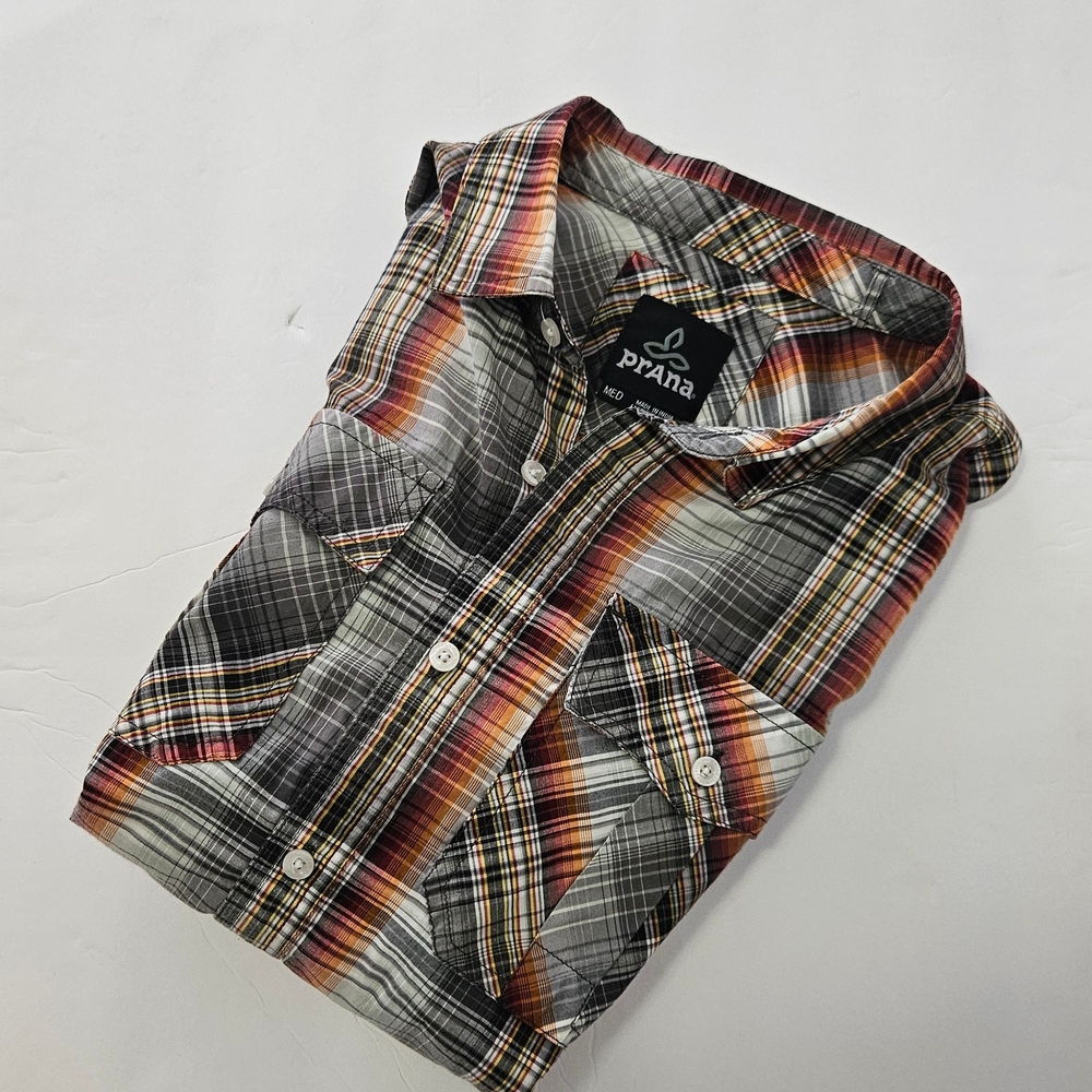 Men's PrAna Short Sleeve Button Up Shirt - Orange & Grey Plaid - Medium - NWOT